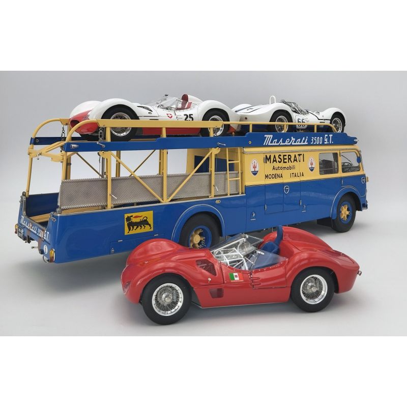 CMC Maserati Tipo 61 “Birdcage”, 25, Winner SCCA Pensacola April 1960, Gaston “Gus” Andrey