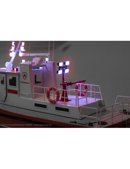 Bateau-pompe FLB-12 | Ventedemodelisme.fr
